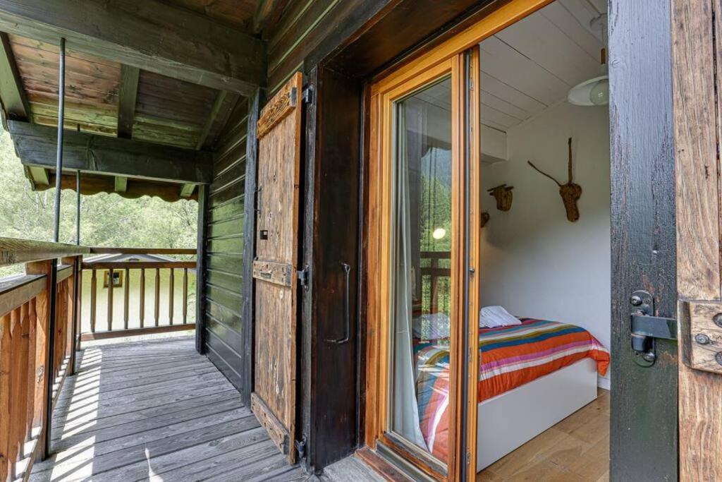 Chalet L'Ilet Ensoleille /Sunny Island Chalet Chamonix ภายนอก รูปภาพ