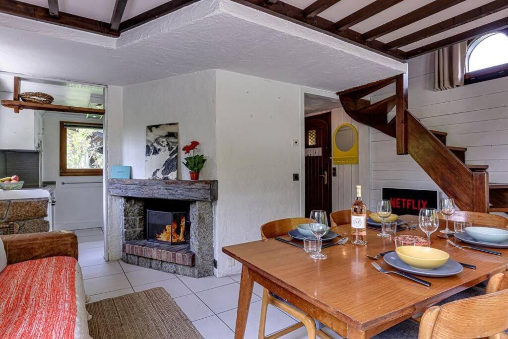 Chalet L'Ilet Ensoleille /Sunny Island Chalet Chamonix ภายนอก รูปภาพ