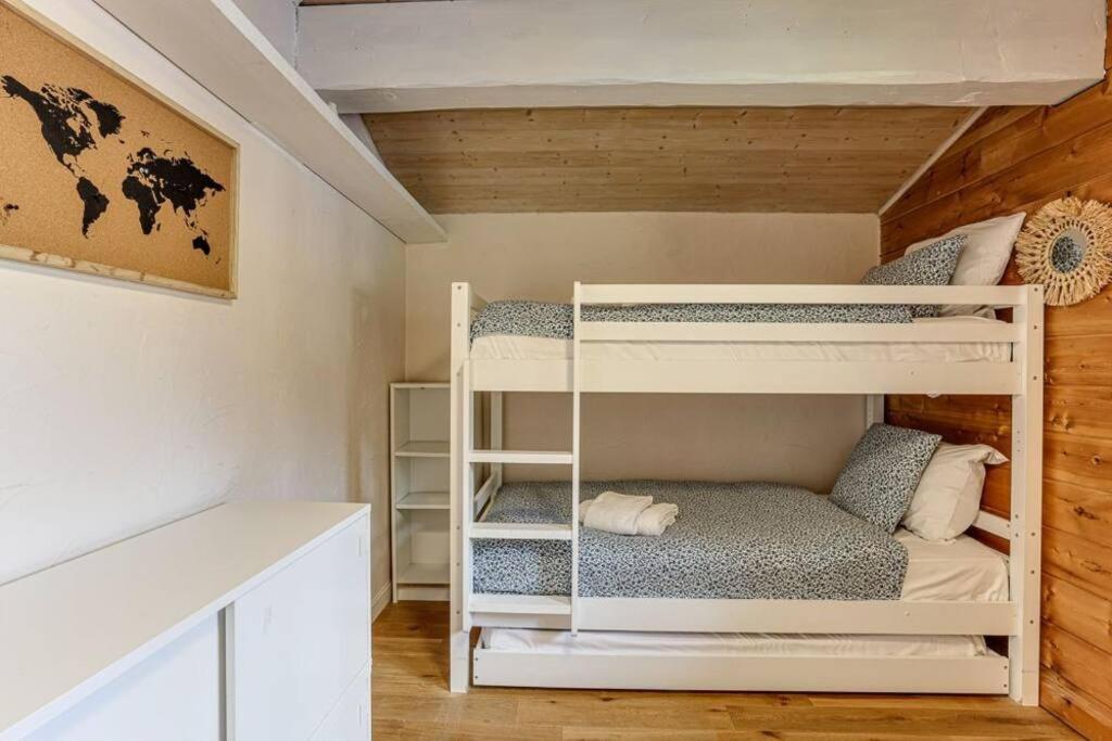 Chalet L'Ilet Ensoleille /Sunny Island Chalet Chamonix ภายนอก รูปภาพ