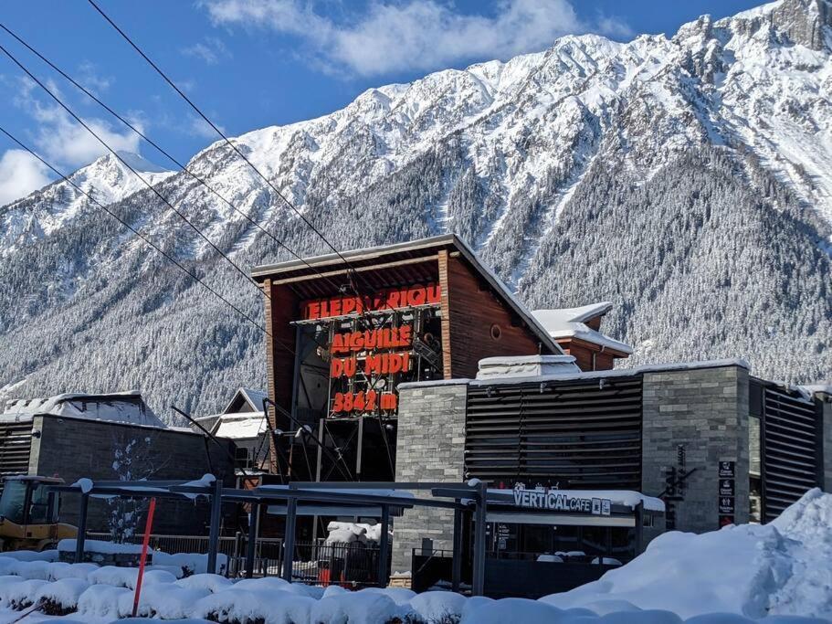 Chalet L'Ilet Ensoleille /Sunny Island Chalet Chamonix ภายนอก รูปภาพ